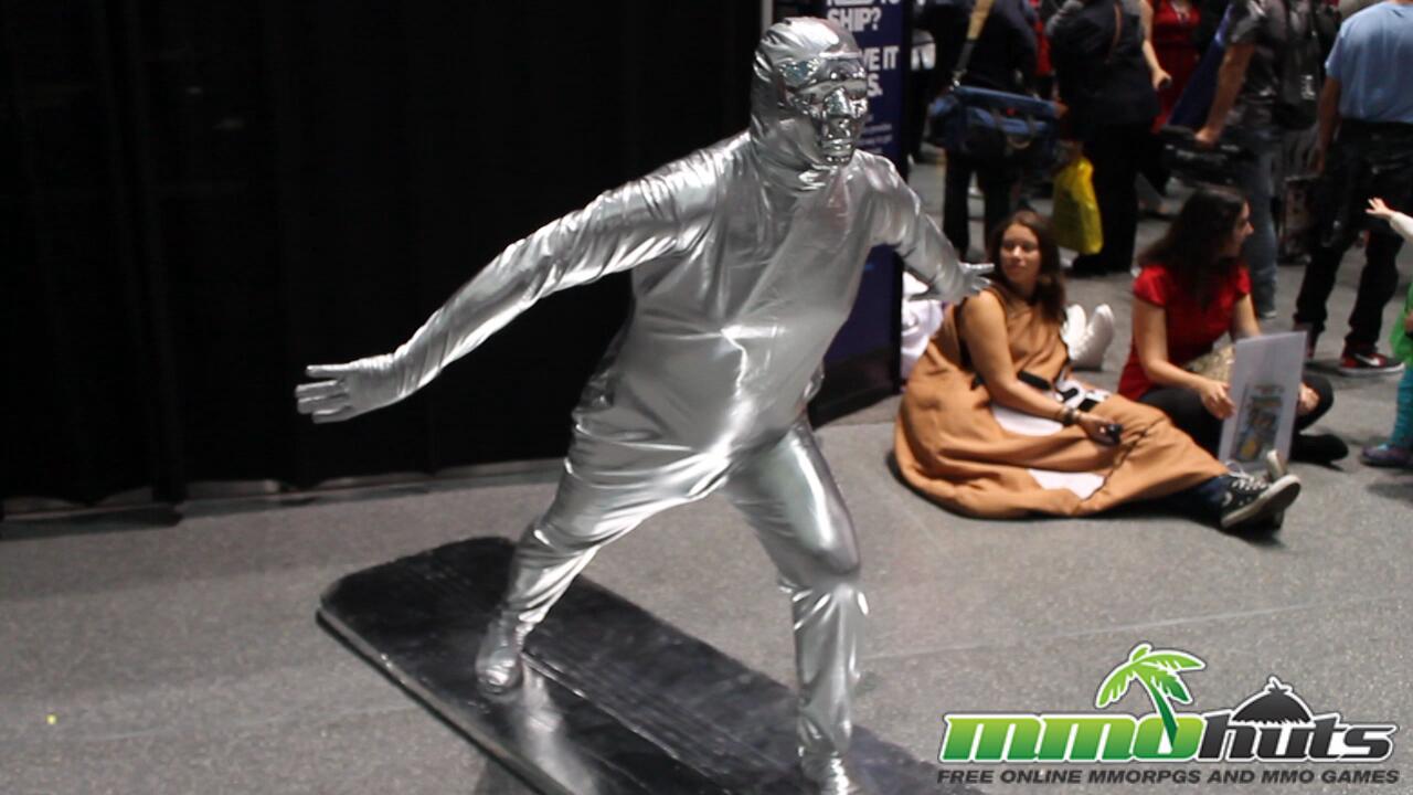 NYCC 2016 Cosplay 34 - Silver Surfer
